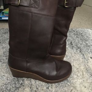 CROCS A-Leigh Wedge Boots Size 9